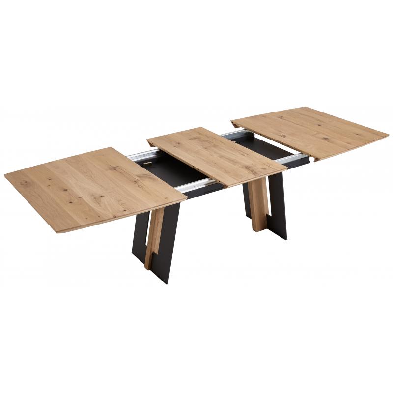 Runa 1.9m - 2.4m Extending Dining Table